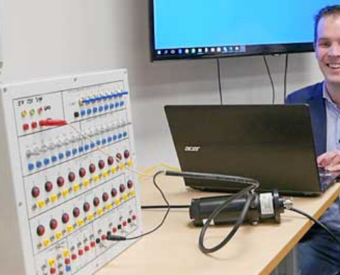 Jan-Jelle Huizinga heeft de bacheloropleiding Technische informatica met de afstudeerrichting Industriële automatisering in vijf jaar afgerond